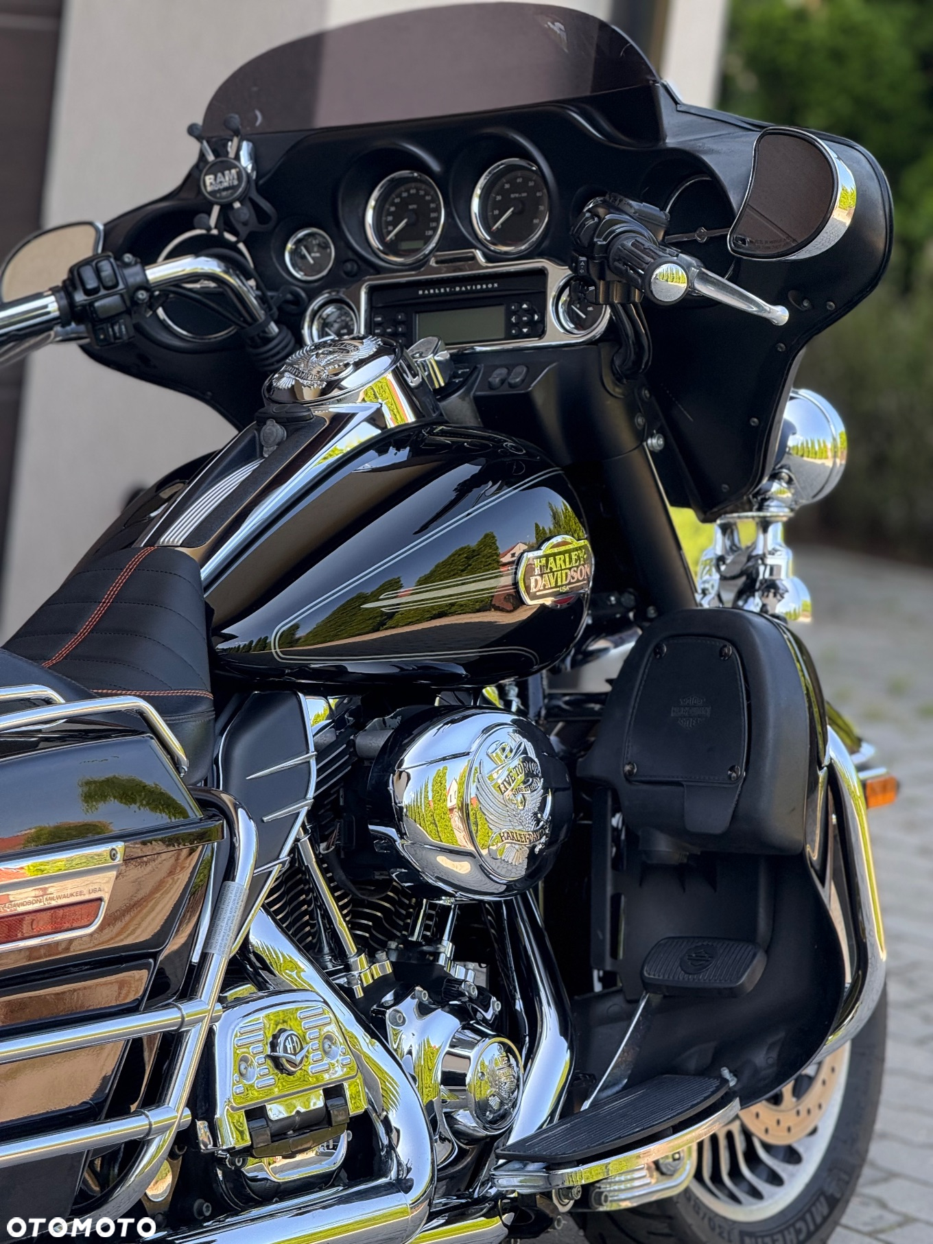 Harley-Davidson FLHTCU Ultra - 7