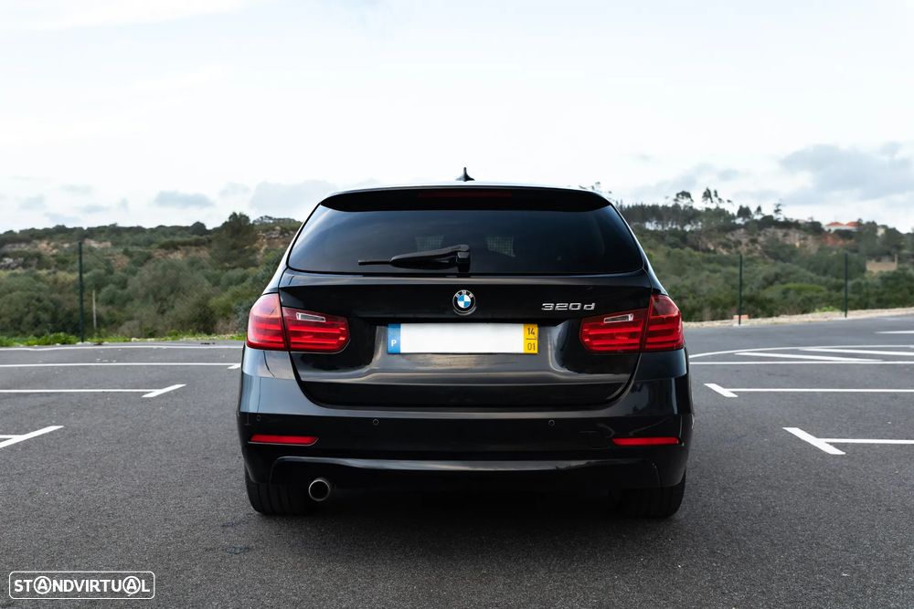 BMW 320 d Blue Performance - 13
