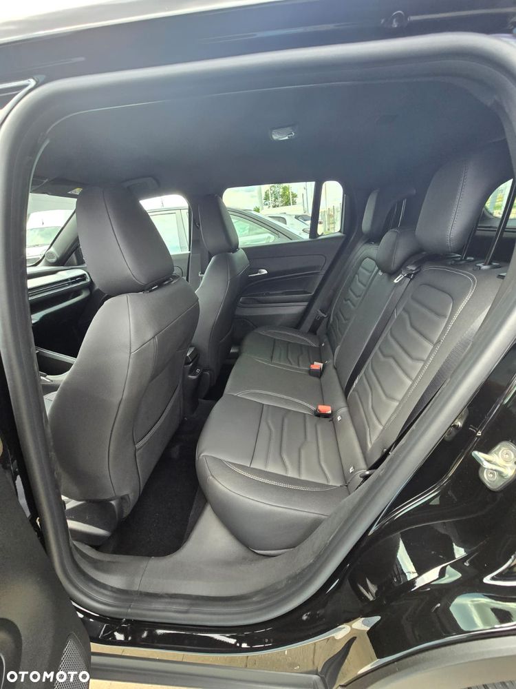 Jeep Avenger 1.2 T3 mHEV Black Edition FWD eDCT6 - 12