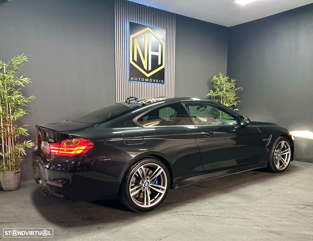 BMW M4 Auto - 5