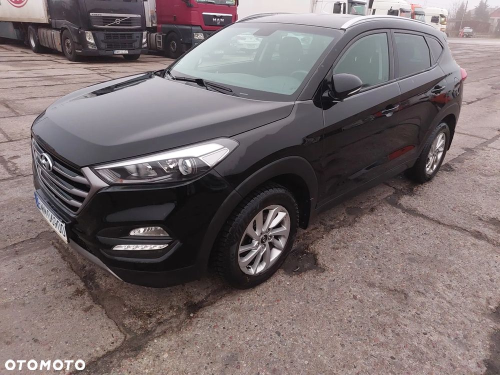 Hyundai Tucson 1.6 GDI BlueDrive GO 2WD - 1