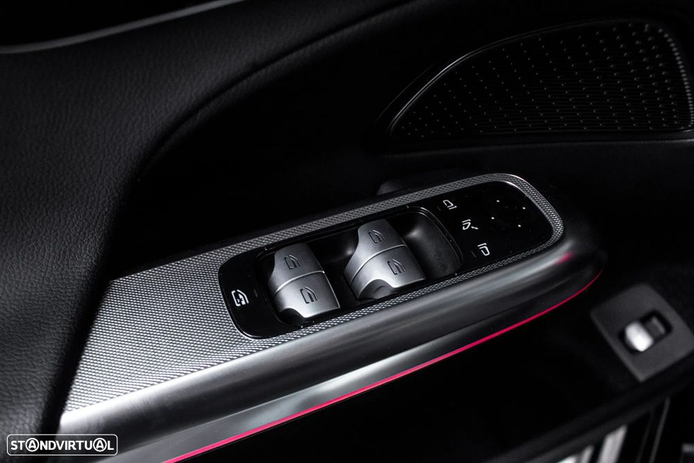 Mercedes-Benz E 220 d AMG Line - 17