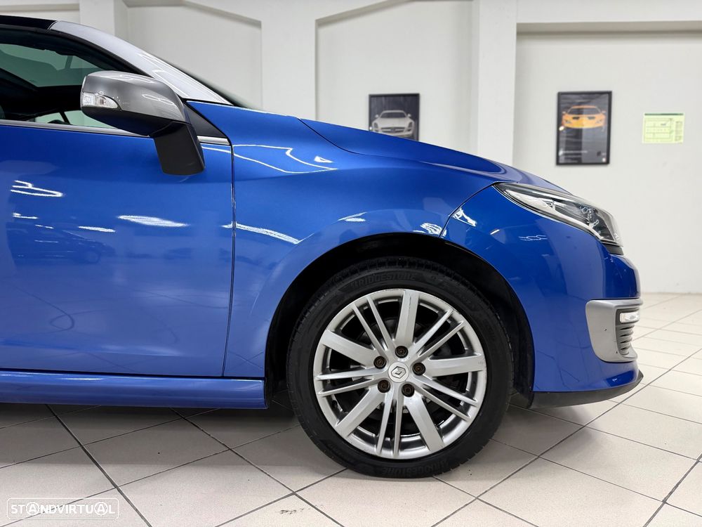 Renault Mégane CC 1.6 dCi GT Line SS - 3