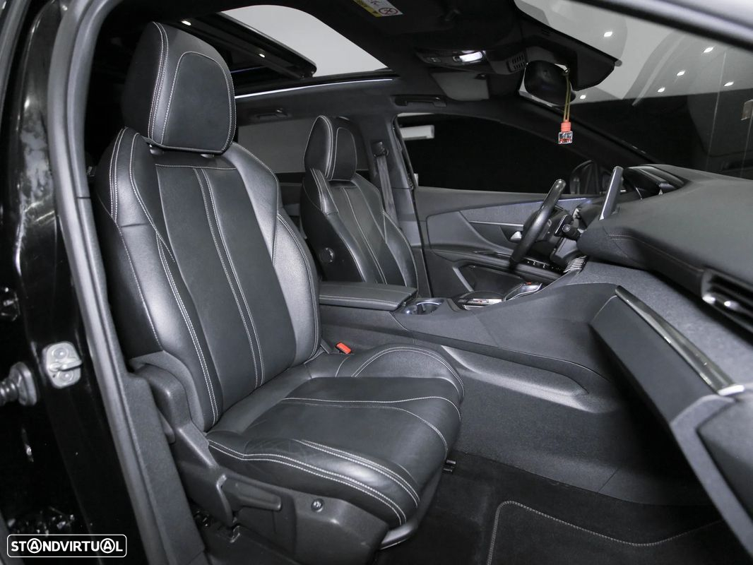 Peugeot 5008 - 11
