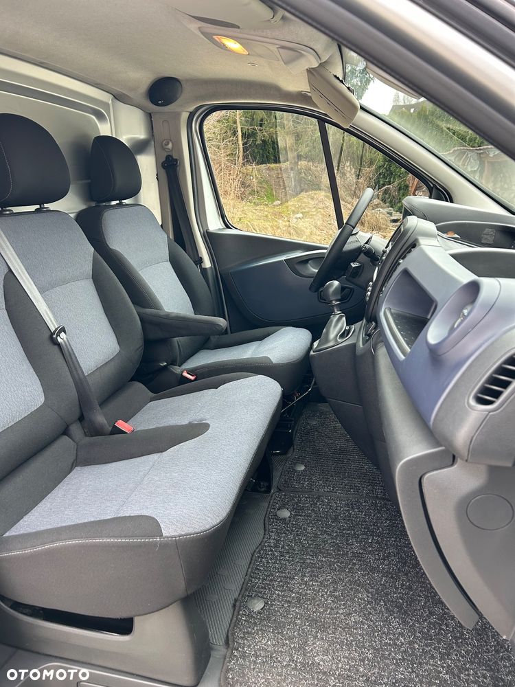 Opel Vivaro Long - 7