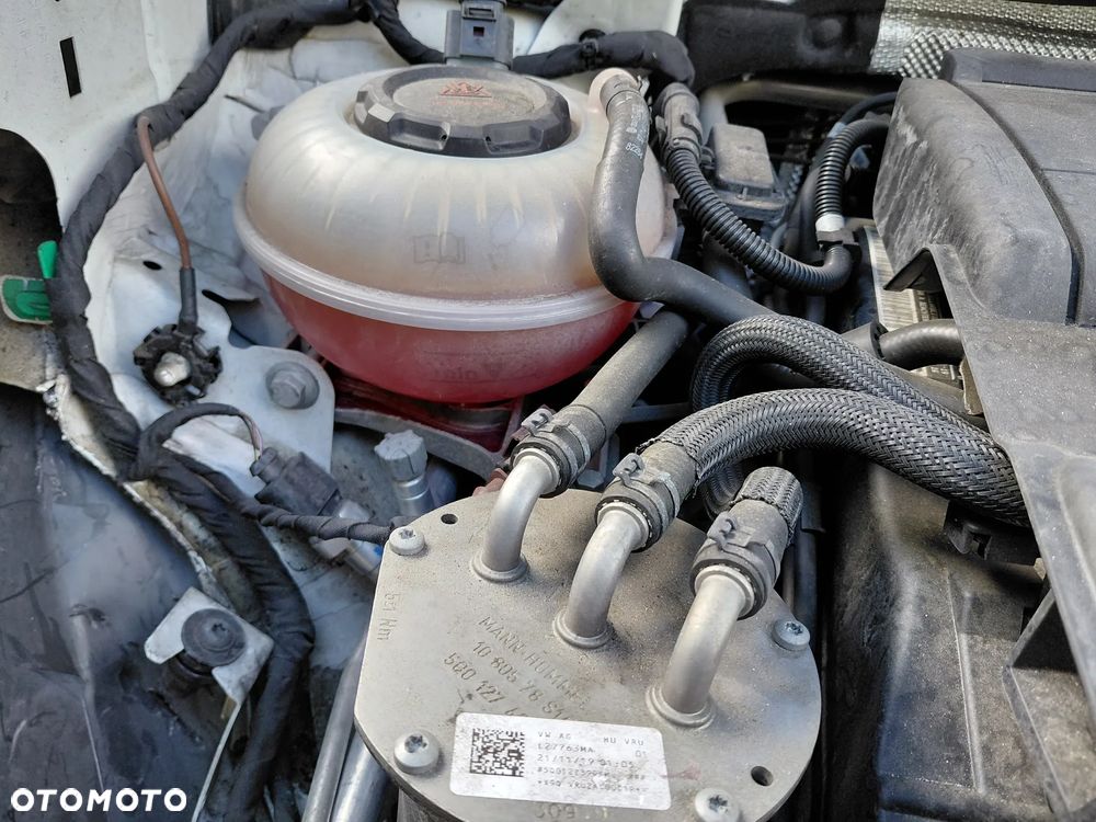 Volkswagen Tiguan - 10