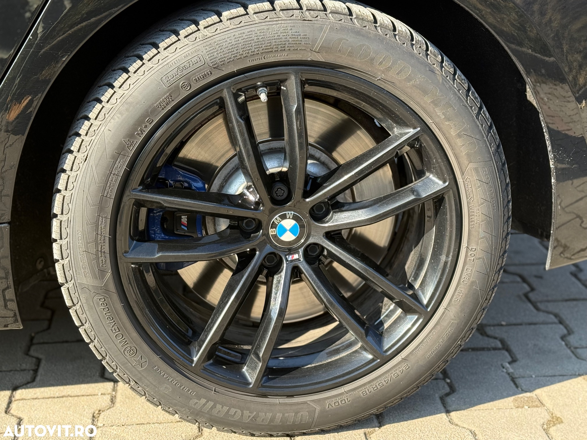 BMW Seria 5 540i xDrive AT MHEV - 11
