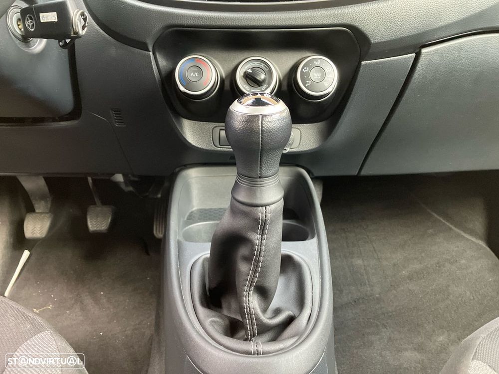Toyota Aygo X 1.0 Play - 30