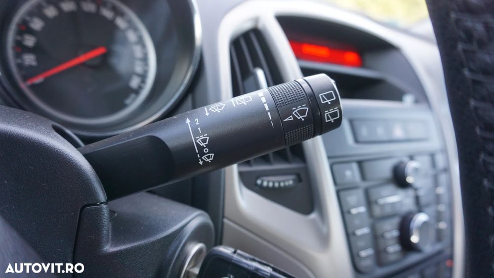 Opel Astra 2.0 CDTI DPF Innovation - 20