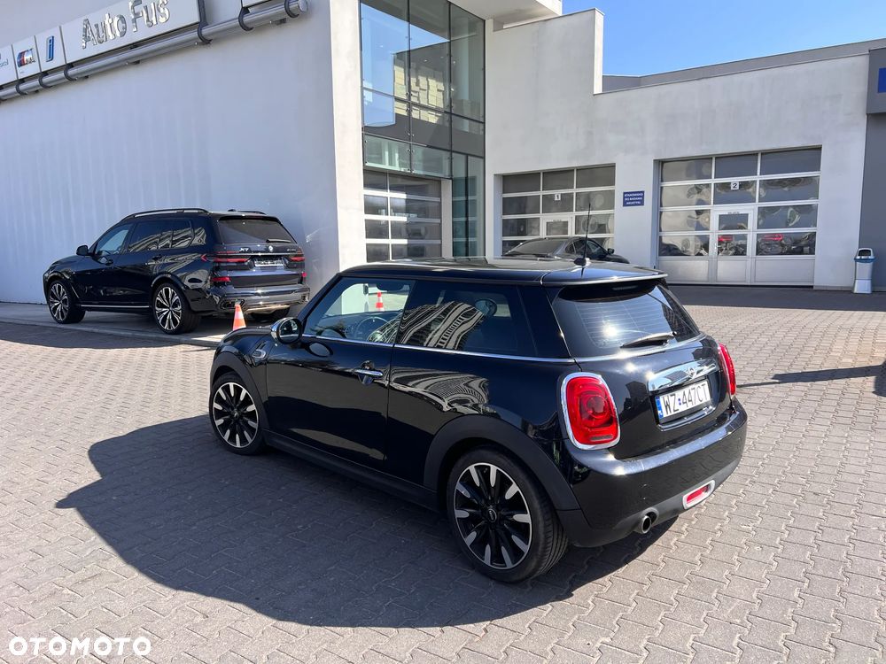 MINI Cooper Standard - 3