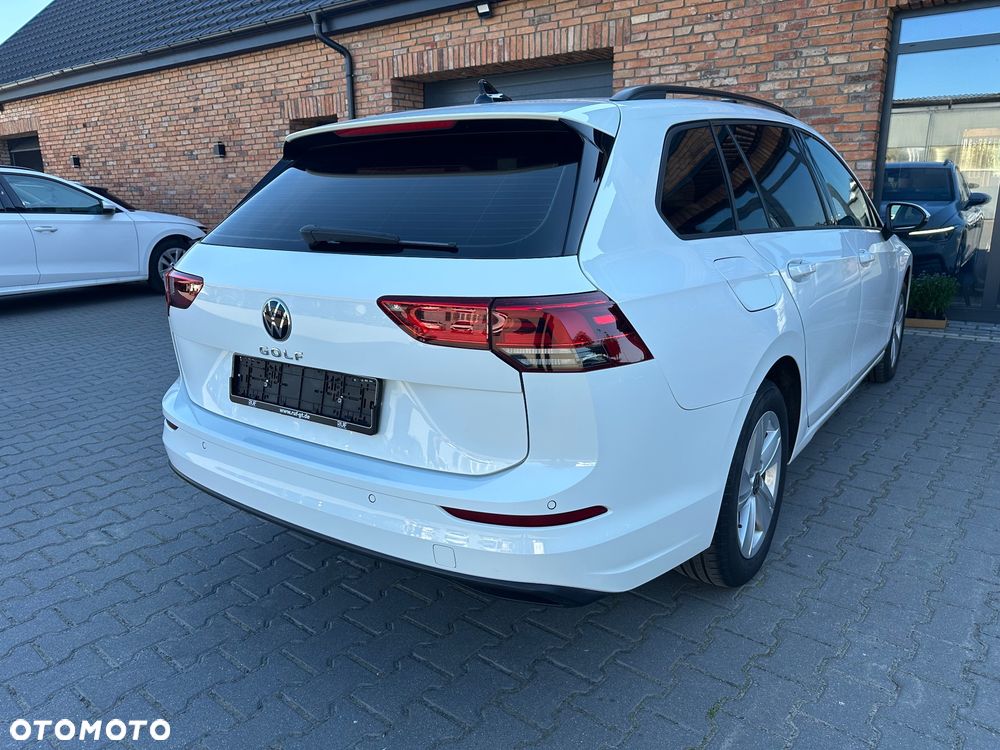Volkswagen Golf - 5