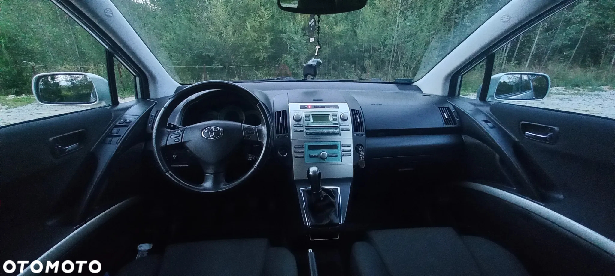 Toyota Corolla Verso 1.6 Sol - 17