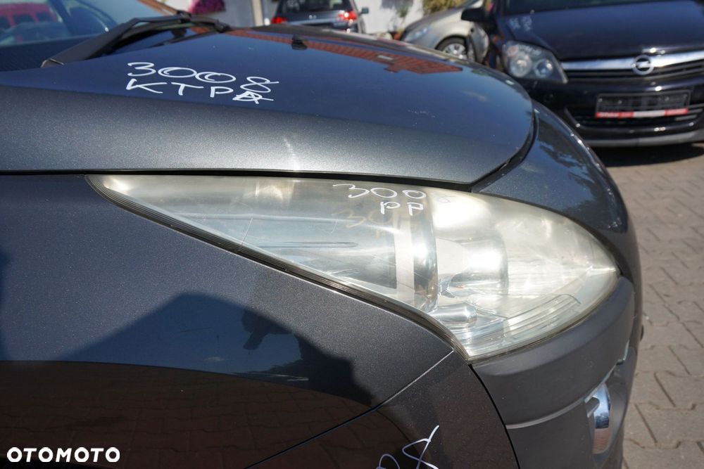 LAMPA PRZEDNIA PRAWA 3008 I UK PEUGEOT 2009-2013 - 2