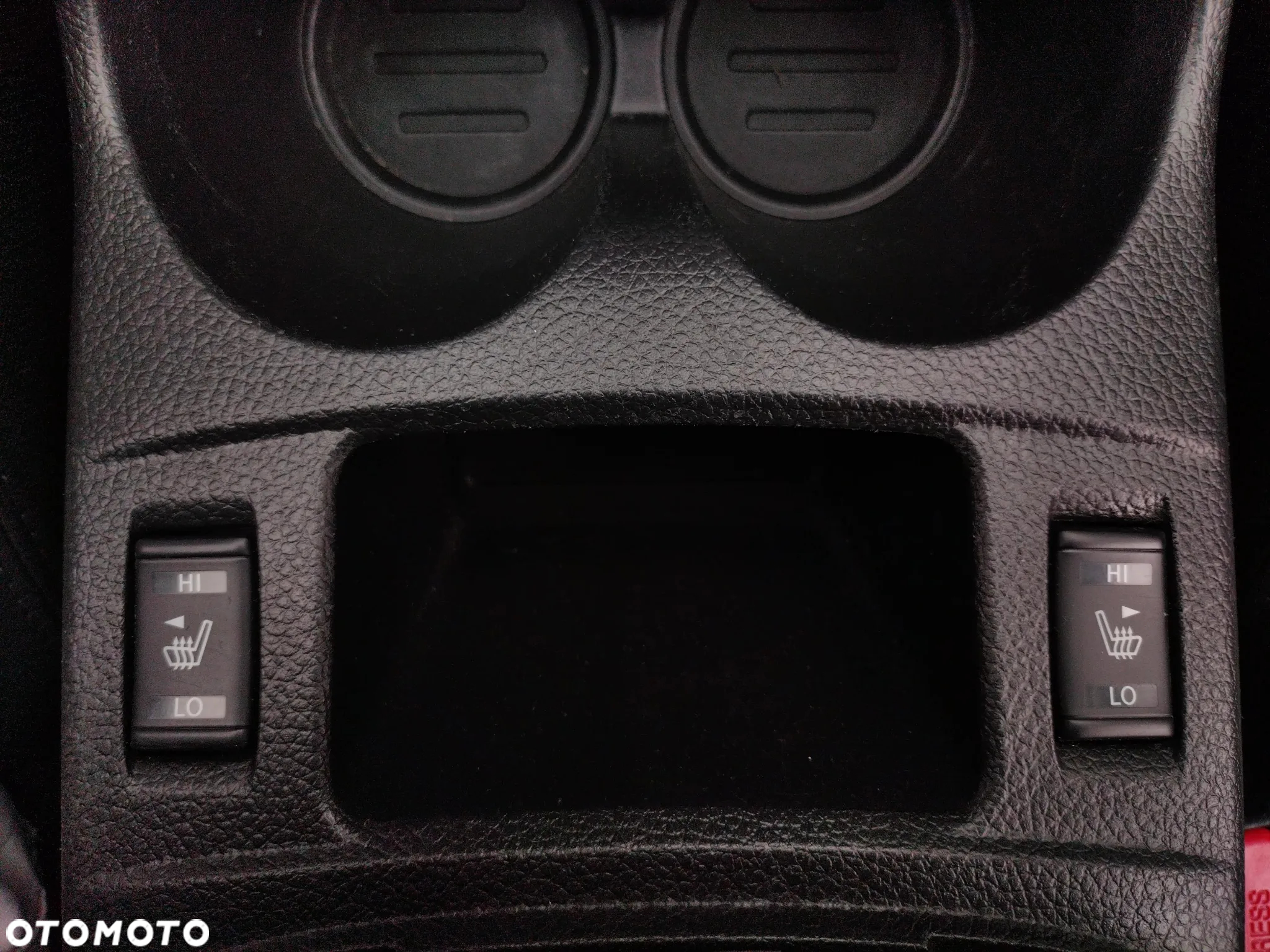 Nissan Qashqai 1.3 DIG-T N-Connecta EU6d - 23