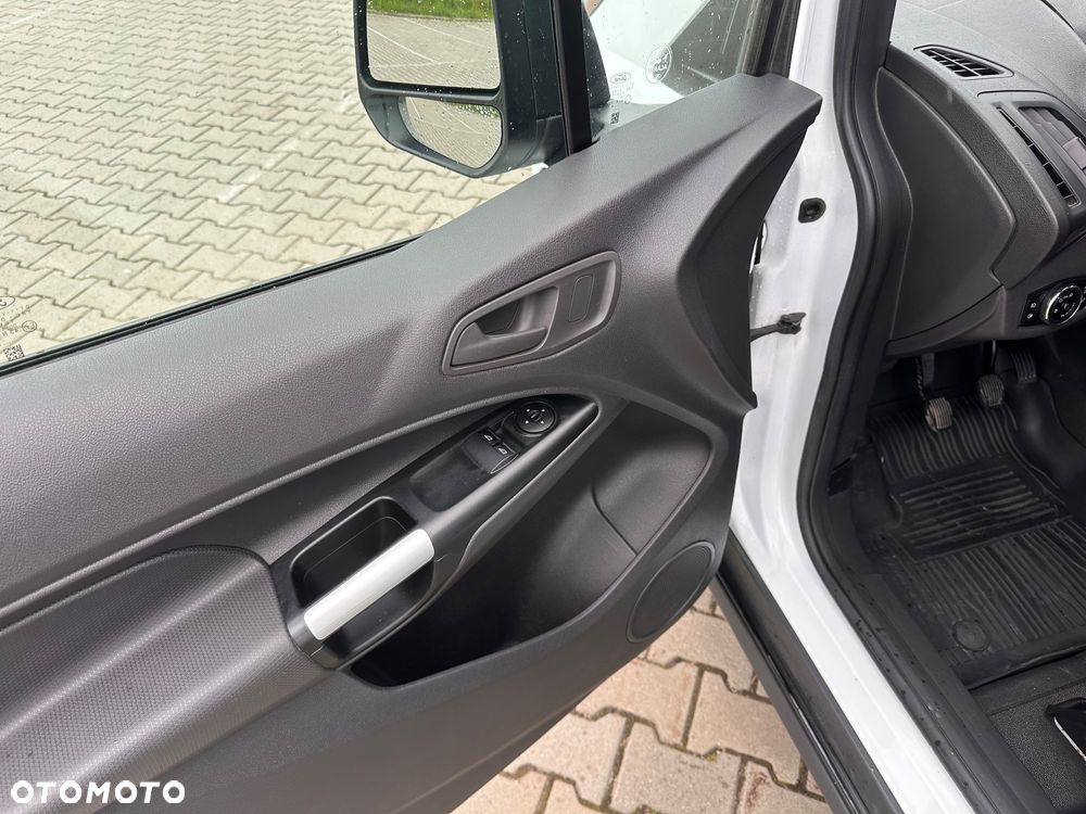 Ford Transit connect - 7
