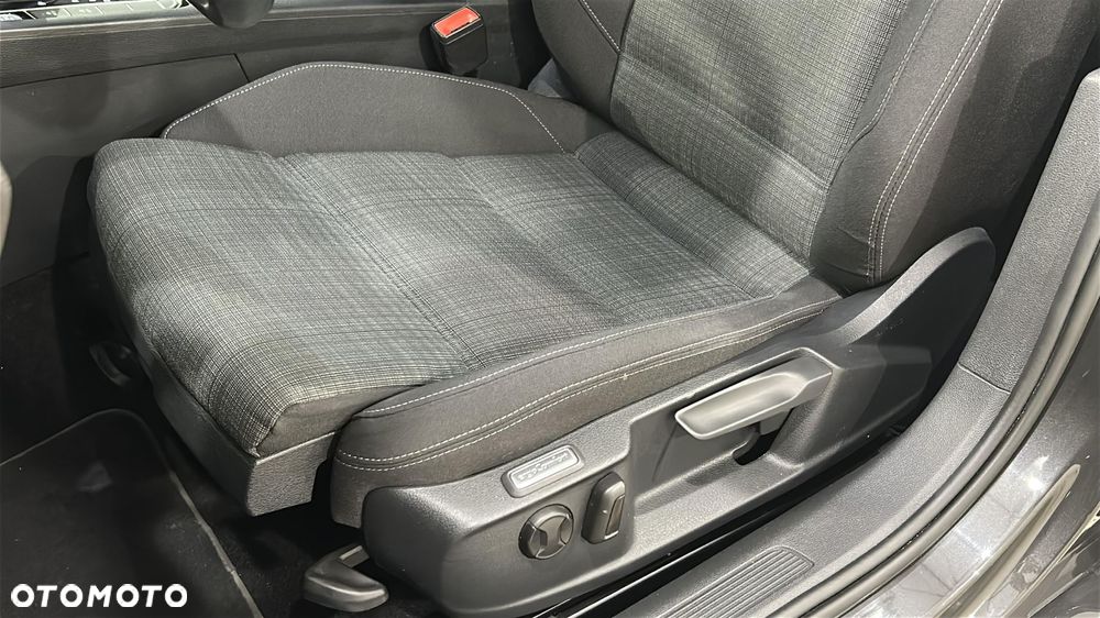 Volkswagen Passat 2.0 TDI EVO Business DSG - 18