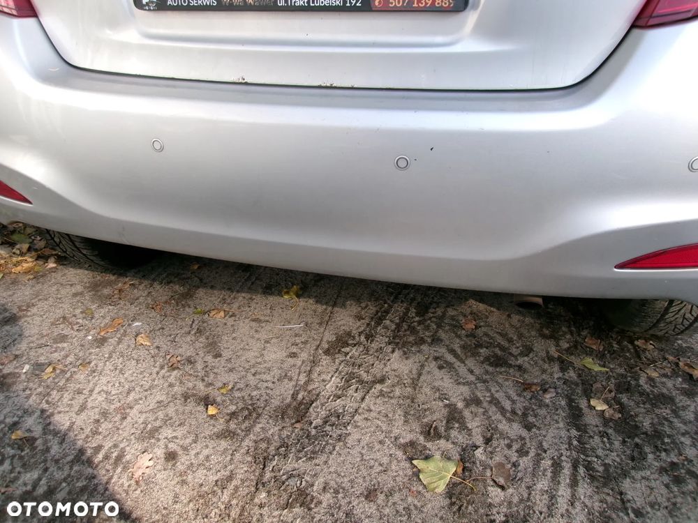 ZDERZAK TYŁ TOYOTA YARIS III  11-14  1F7 - 2