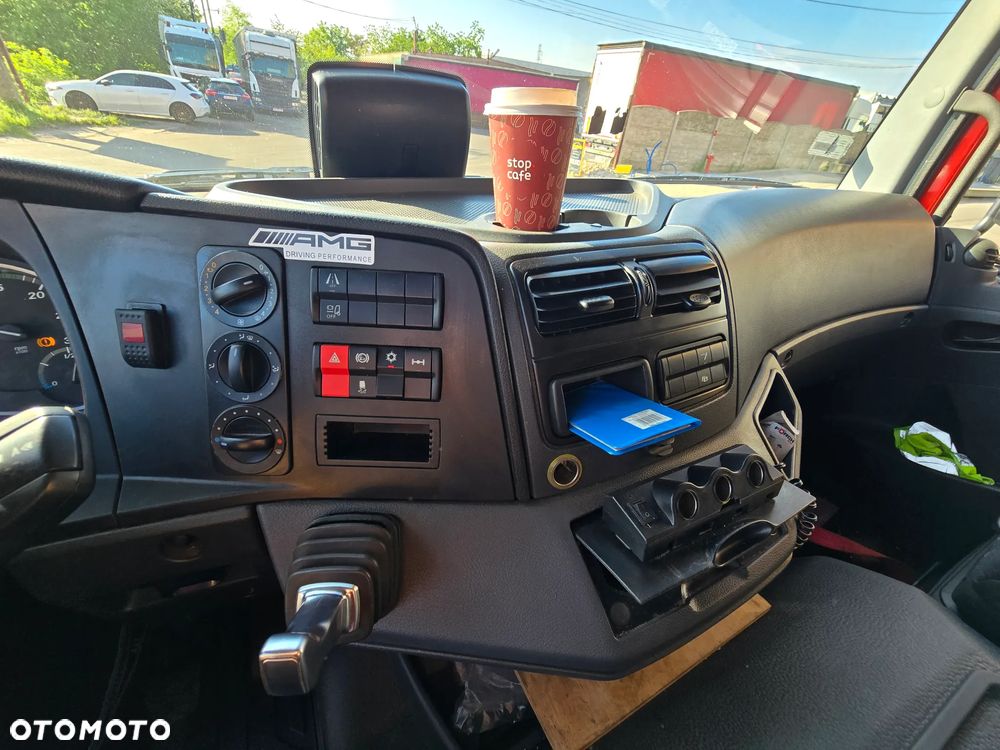 Mercedes-Benz ATEGO 824 - 15
