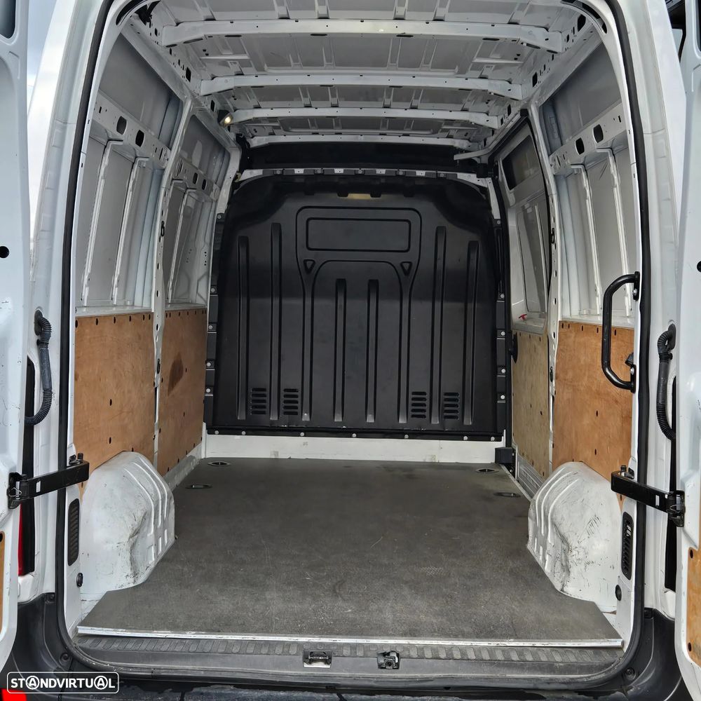 Renault Master E-Tech - 20