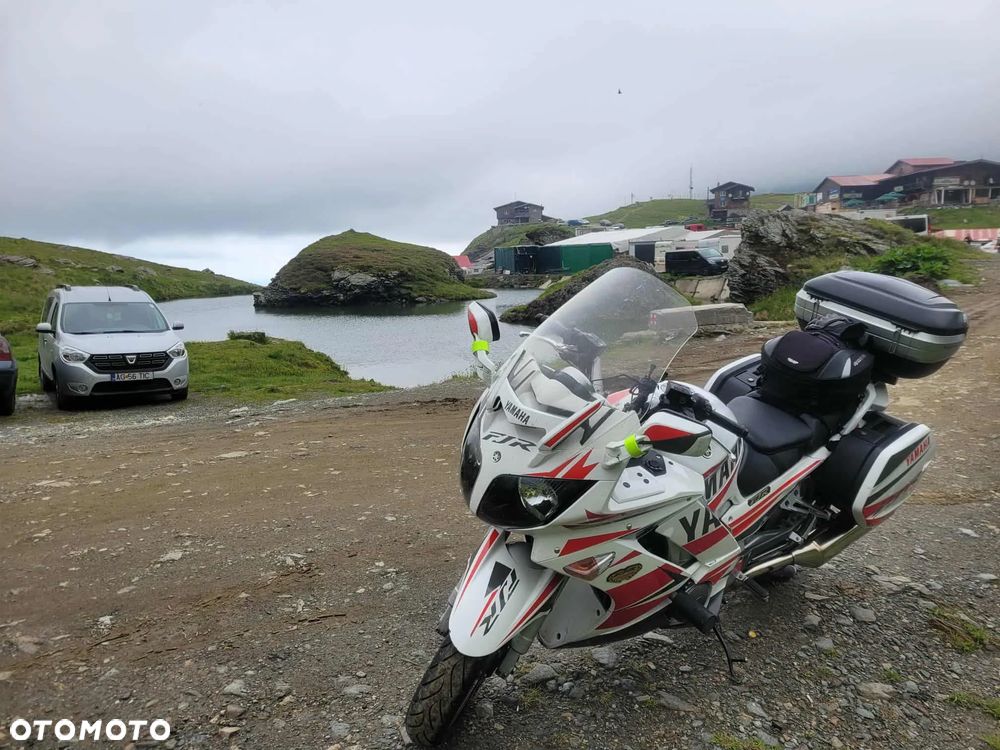 Yamaha FJR - 5
