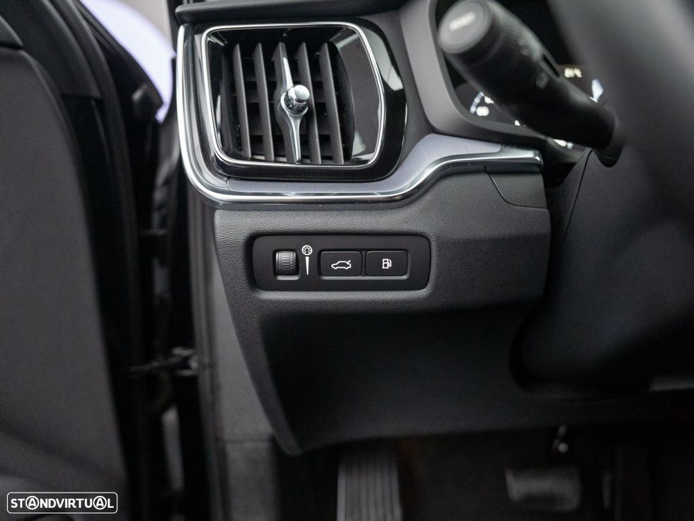 Volvo V60 2.0 T6 AWD TE Inscription Expression - 22
