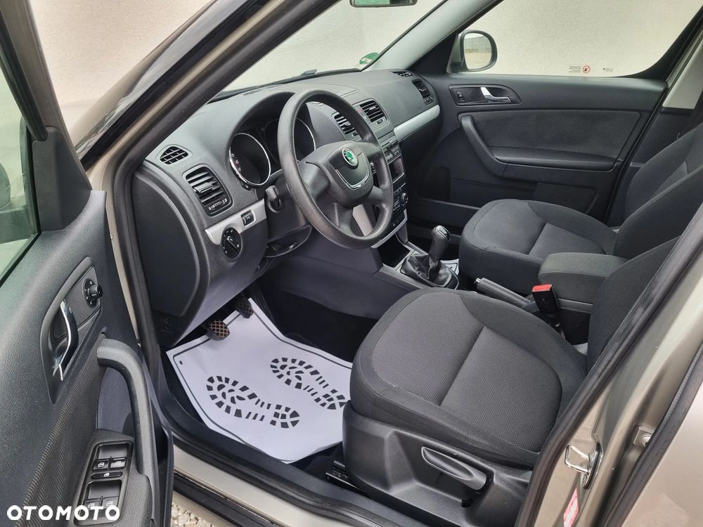 Skoda Yeti 2.0 TDI 4x4 Ambition PLUS EDITION - 8
