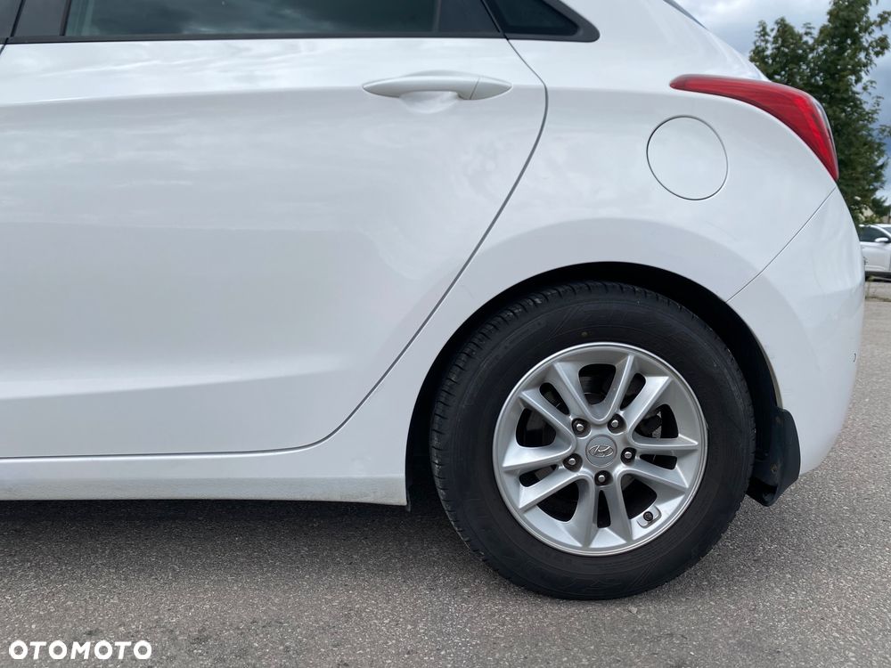 Honda Civic 1.4 i-VTEC Sport 40 Jahre Edition - 28