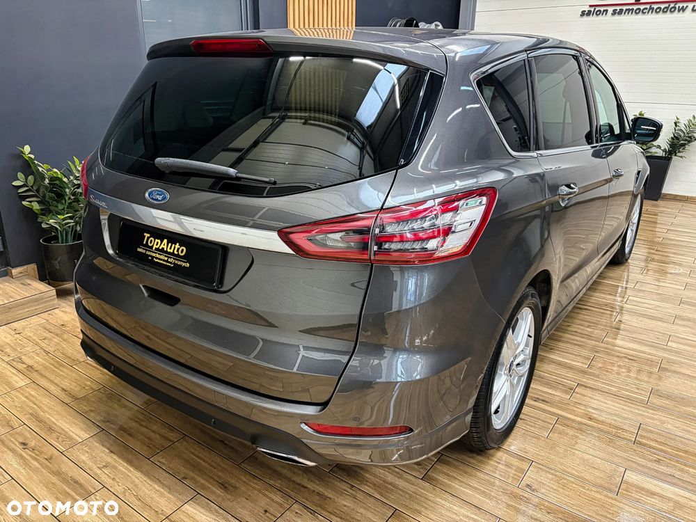 Ford S-Max - 8