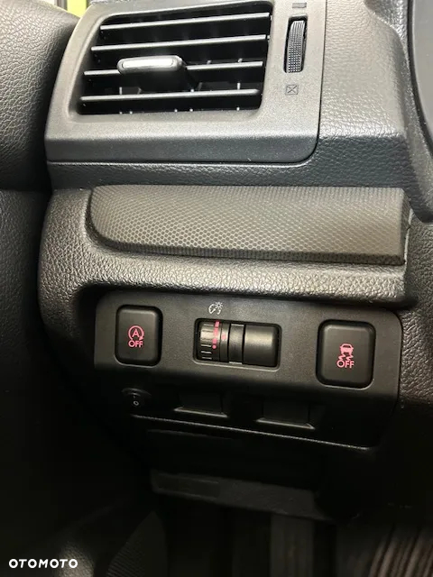 Subaru XV 2.0i Comfort CVT - 27