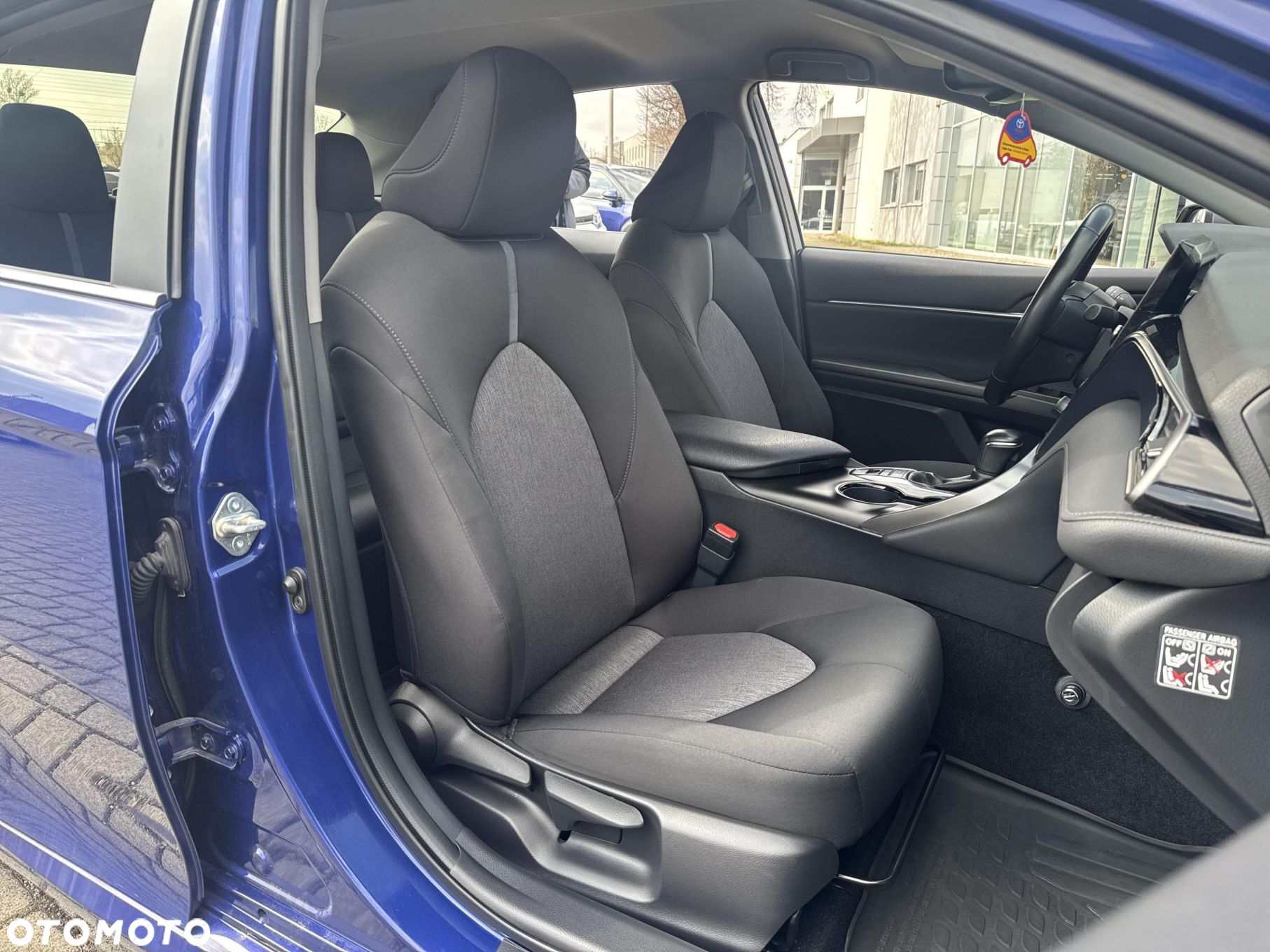 Toyota Camry 2.5 Hybrid Comfort CVT - 16