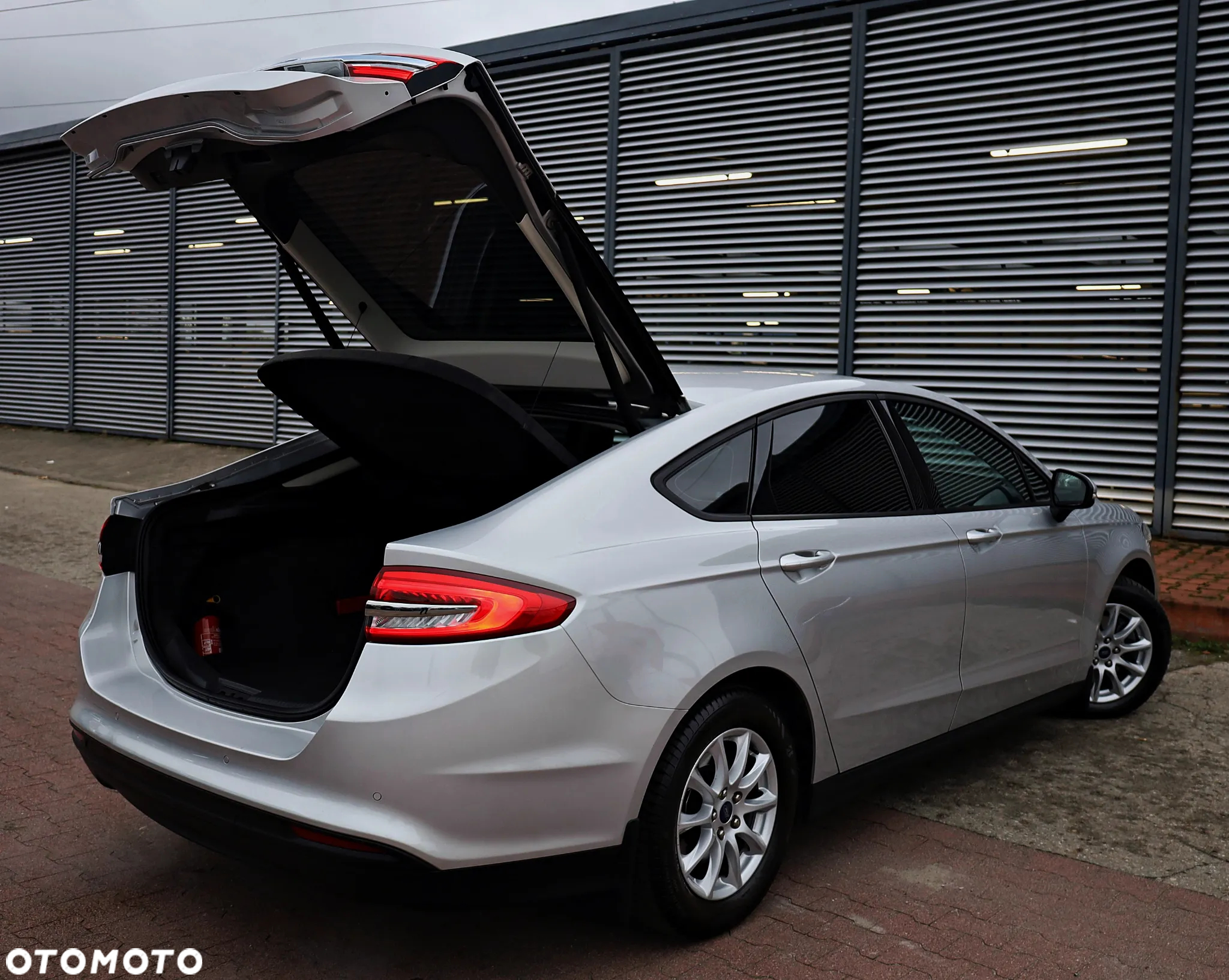Ford Mondeo 2.0 EcoBlue Trend - 11