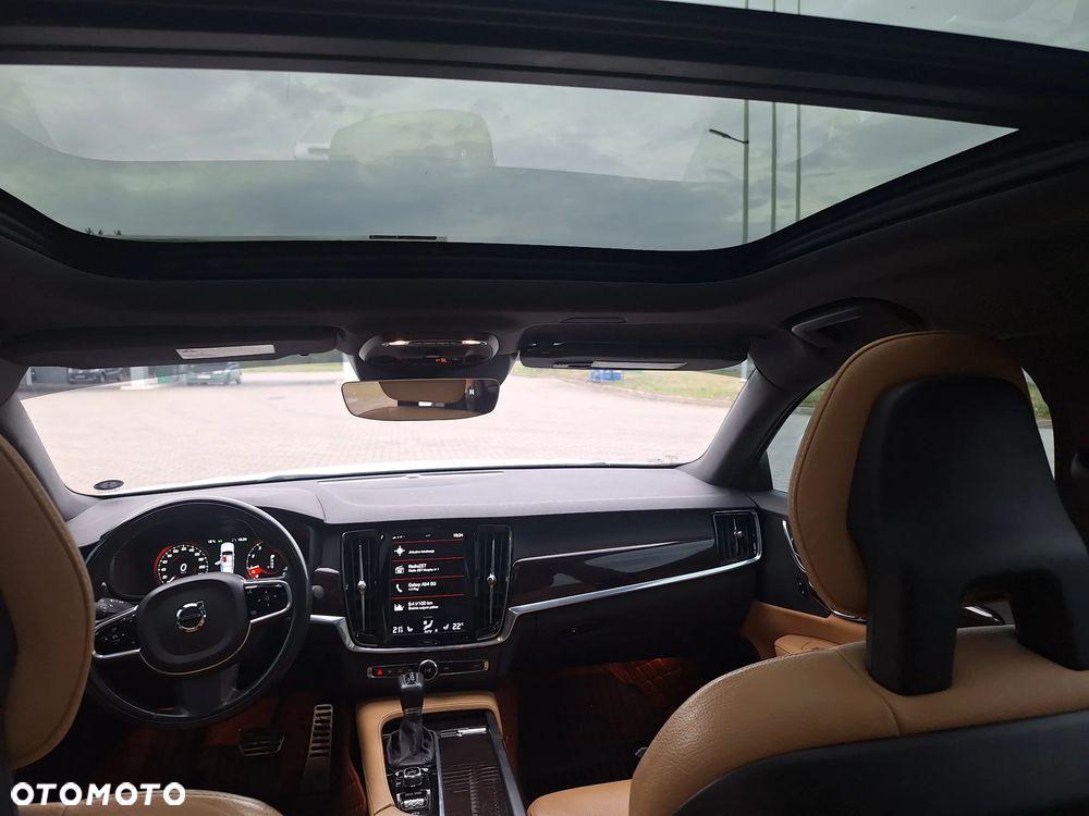 Volvo S90 T6 AWD Momentum - 28