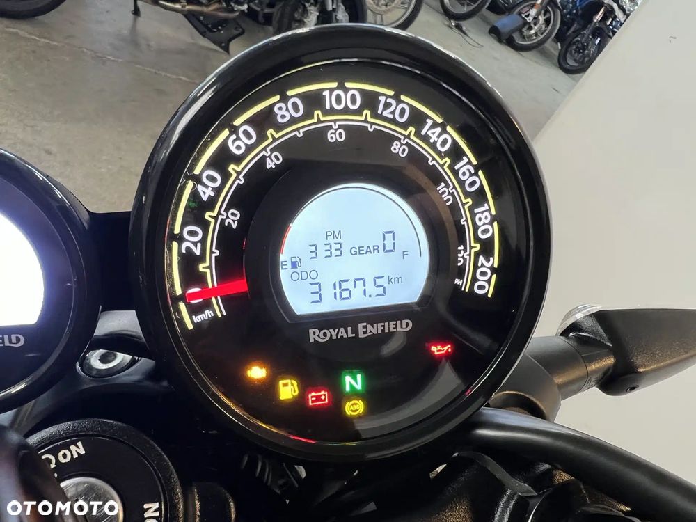 Royal Enfield Guerrilla - 33