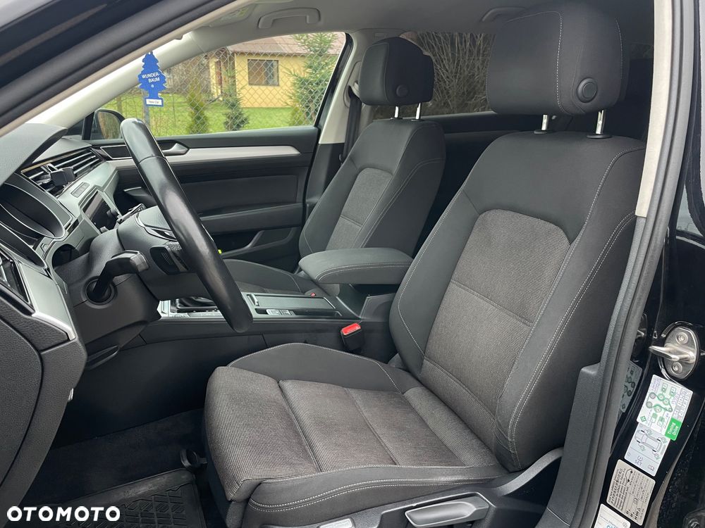 Volkswagen Passat 2.0 TDI DSG (BlueMotion Technology) Comfortline - 5