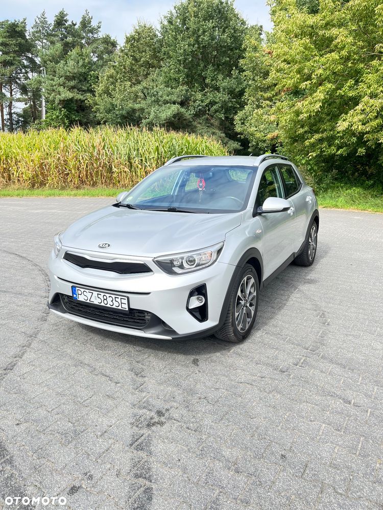 Kia Stonic 1.6 CRDi SCR L - 1