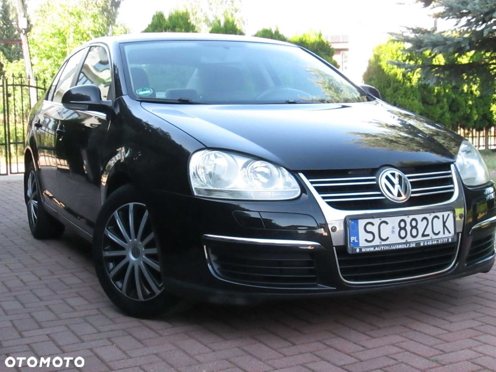Volkswagen Jetta - 3