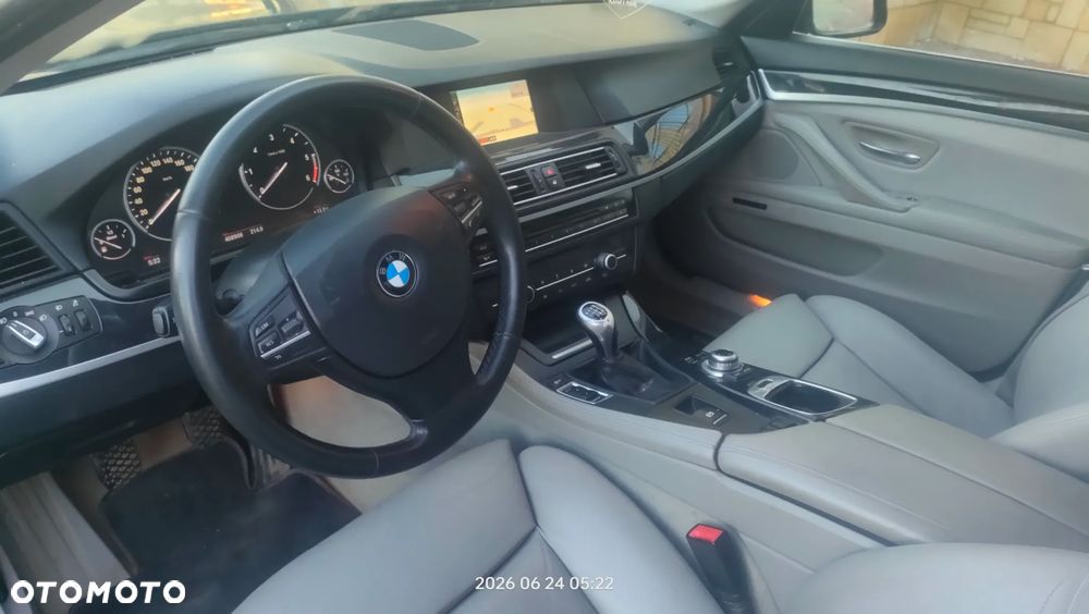 BMW Seria 5 520d Luxury Line - 7