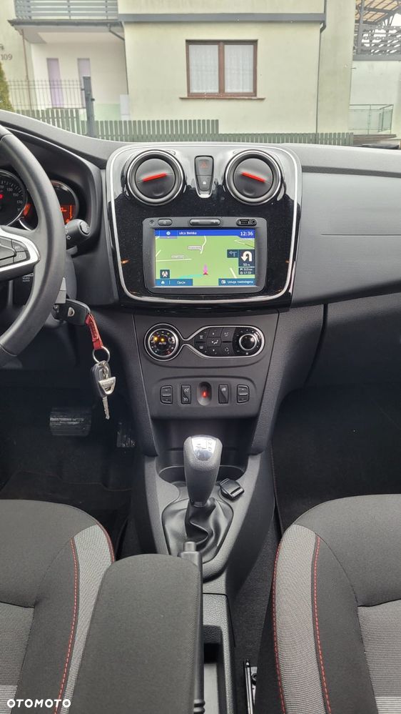 Dacia Logan TCe 90 S&S Easy-R Stepway - 14