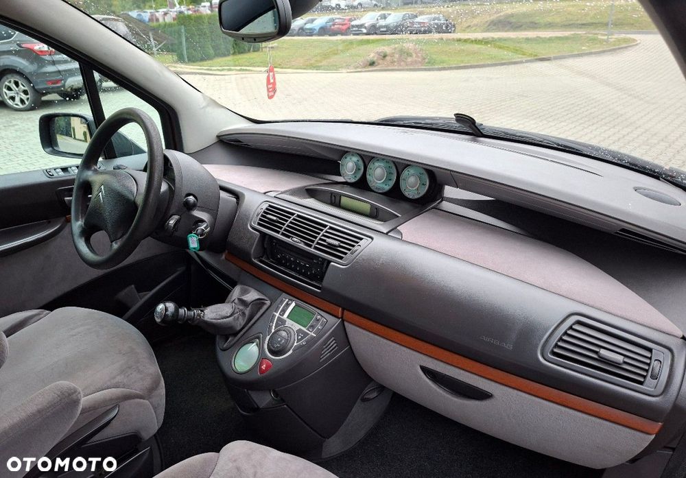 Citroën C8 - 13