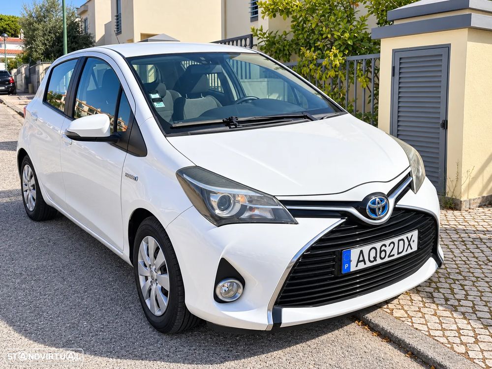 Toyota Yaris - 1