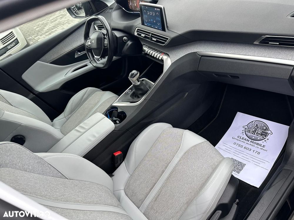 Peugeot 3008 - 10
