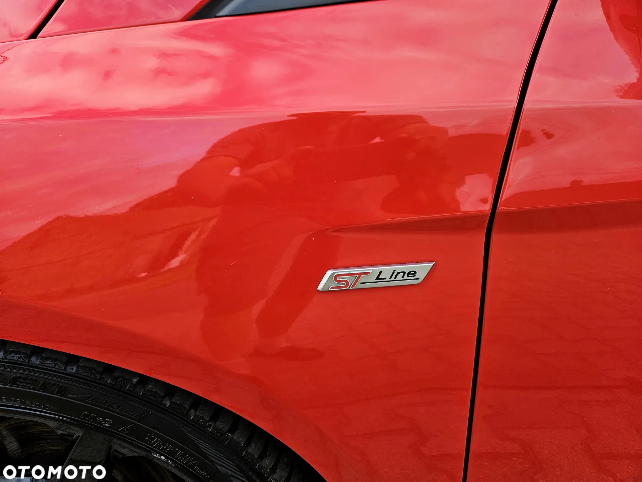 Ford Focus 1.0 EcoBoost Hybrid ST-LINE - 24
