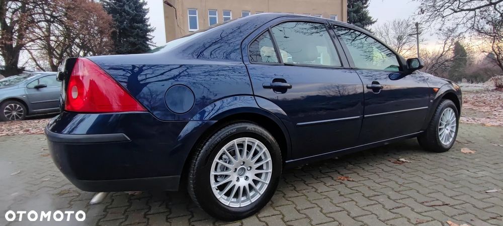 Ford Mondeo 2.5 V6 Sport - 7