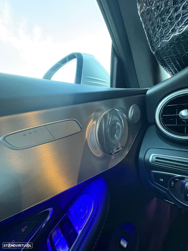 Mercedes-Benz C 300 d AMG Line - 4