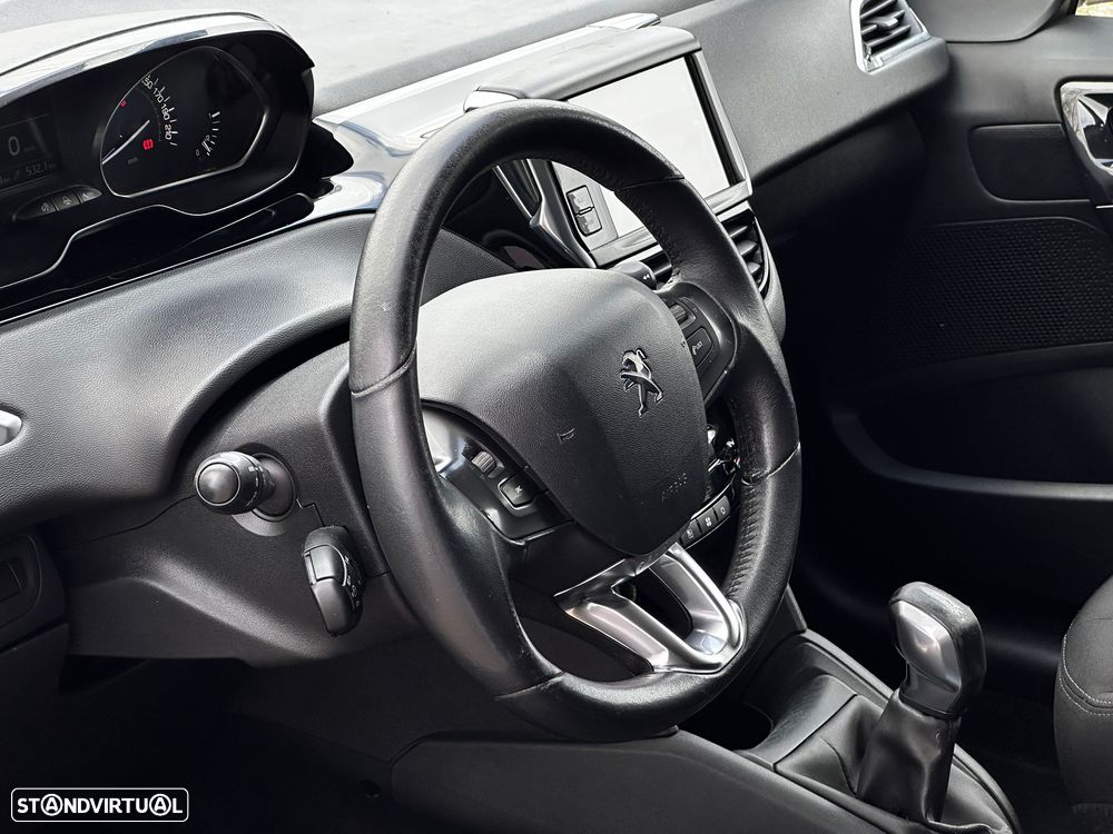 Peugeot 208 PureTech 82 Active - 17