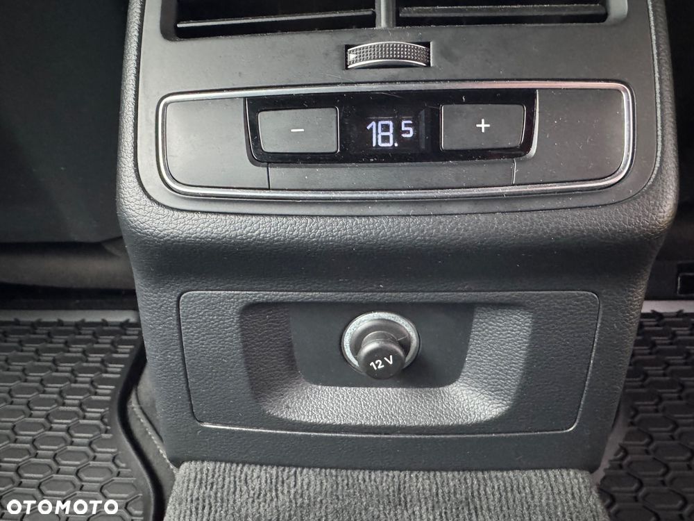Audi A4 Avant 40 TDI S Line S tronic - 37