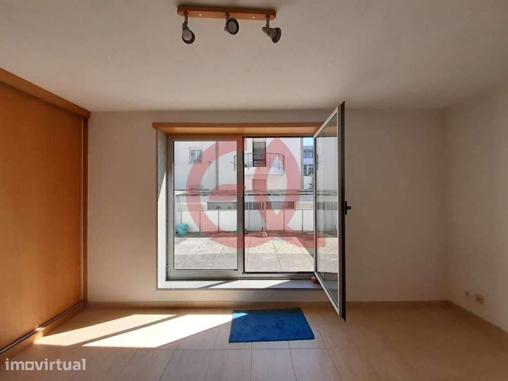 Apartamento T1 - Centro da Cidade Viana do Castelo - Grande imagem: 2/11