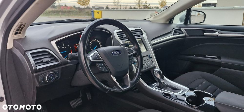 Ford Mondeo - 10