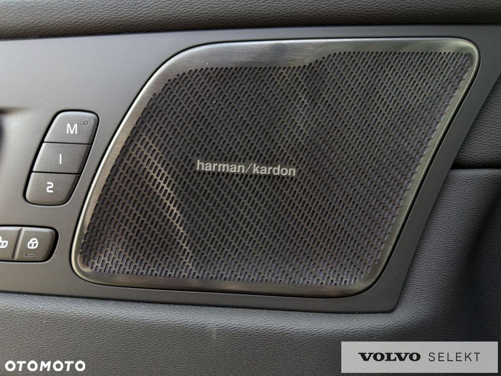 Volvo XC 60 - 30