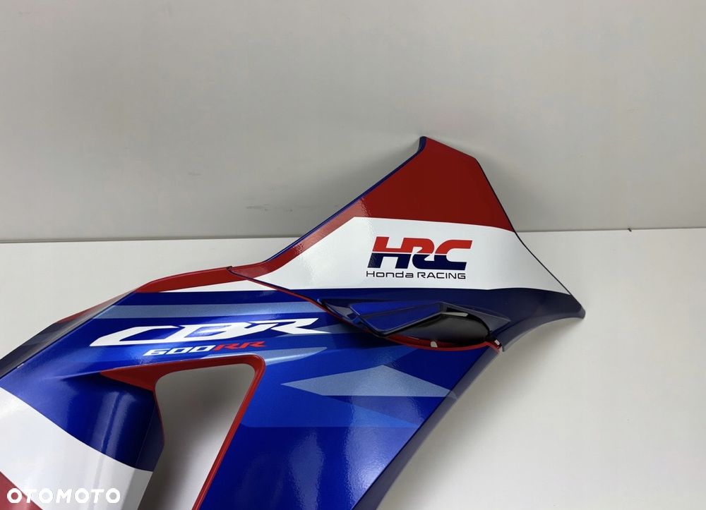 Prawa boczna owiewka bok Honda CBR 600RR PC69 2024- Oryginał - 5